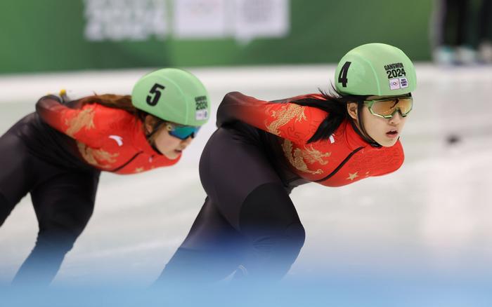 杨婧茹和李金恣分获女子1500米和1000米金牌